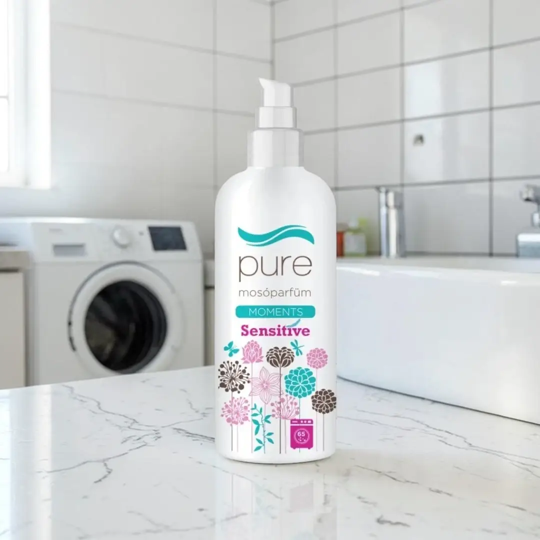 Pure Moments mosóparfüm, hosszan tartó mosóparfüm, vegán mosóparfüm Pure Moments, antiallergén mosóparfüm Pure Moments, Pure Moments illatú mosóparfüm, textil illatosító mosóparfüm, púderes mosóparfüm, babaillatú mosóparfüm, öblítő alternatíva