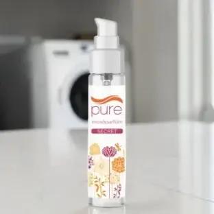 Pure Secret mosóparfüm, hosszan tartó mosóparfüm, Pure Secret öblítő helyettesítő mosóparfüm, friss illatú mosóparfüm, vegán mosóparfüm Pure Secret, antiallergén mosóparfüm Pure Secret, ruhaparfüm Pure Secret illatban, mini mosóparfüm, textillatósító mosóparfüm